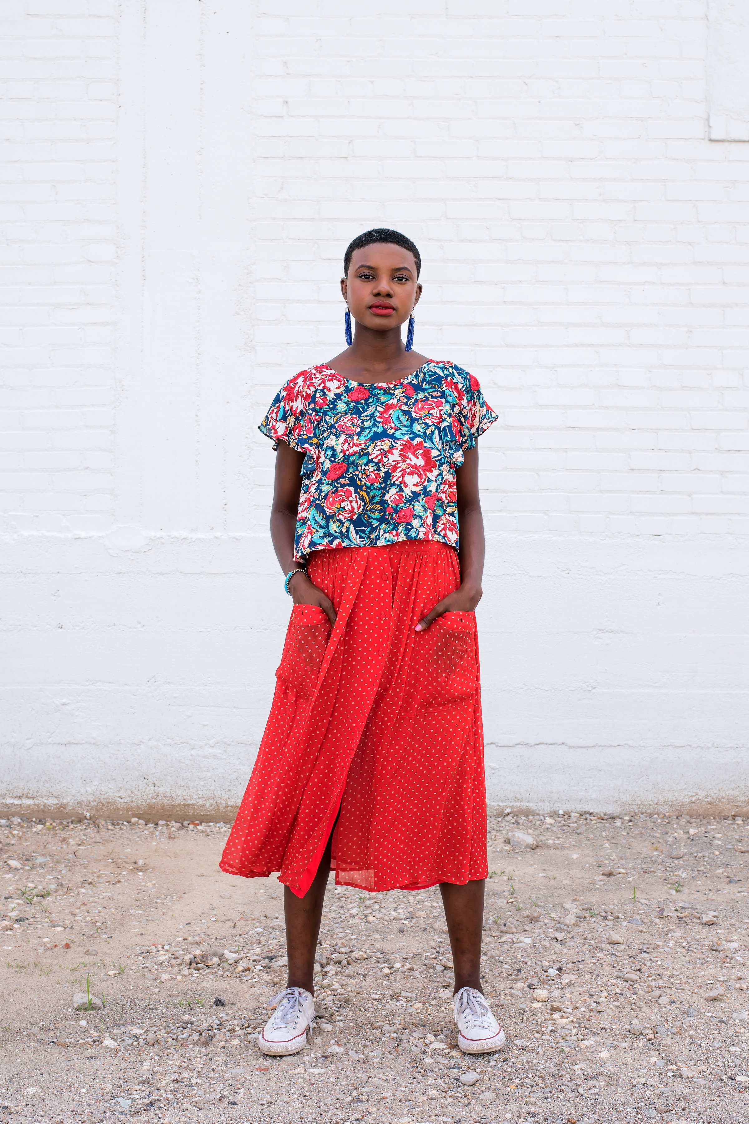 Natural hair model, spring style, summer style, converse with skirt